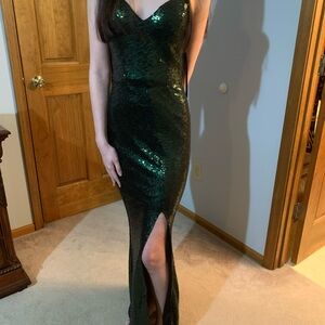 Elegant Green Sequin Dress